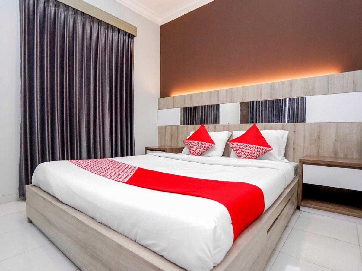 סוראבאיה Oyo 747 Cipunegara Residence מראה חיצוני תמונה